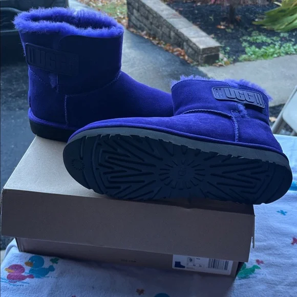 UGG Vibrant Purple Sheepskin Boots - Picture 2 of 3